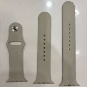 Authentic Apple 45 mm watch band.